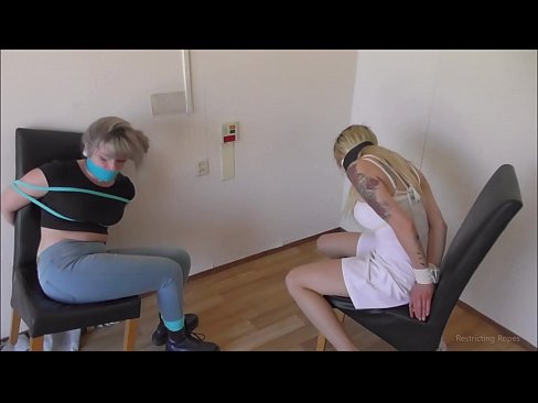 ❤️ Tîrêj / girêdaye û devgirtî / keçika di tengahiyê de ❤️❌ Pornoya hişk li me ❌️